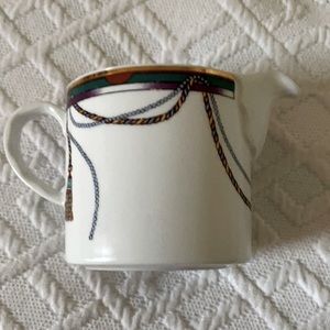 creamer Tiffany , Royal Porcelain.